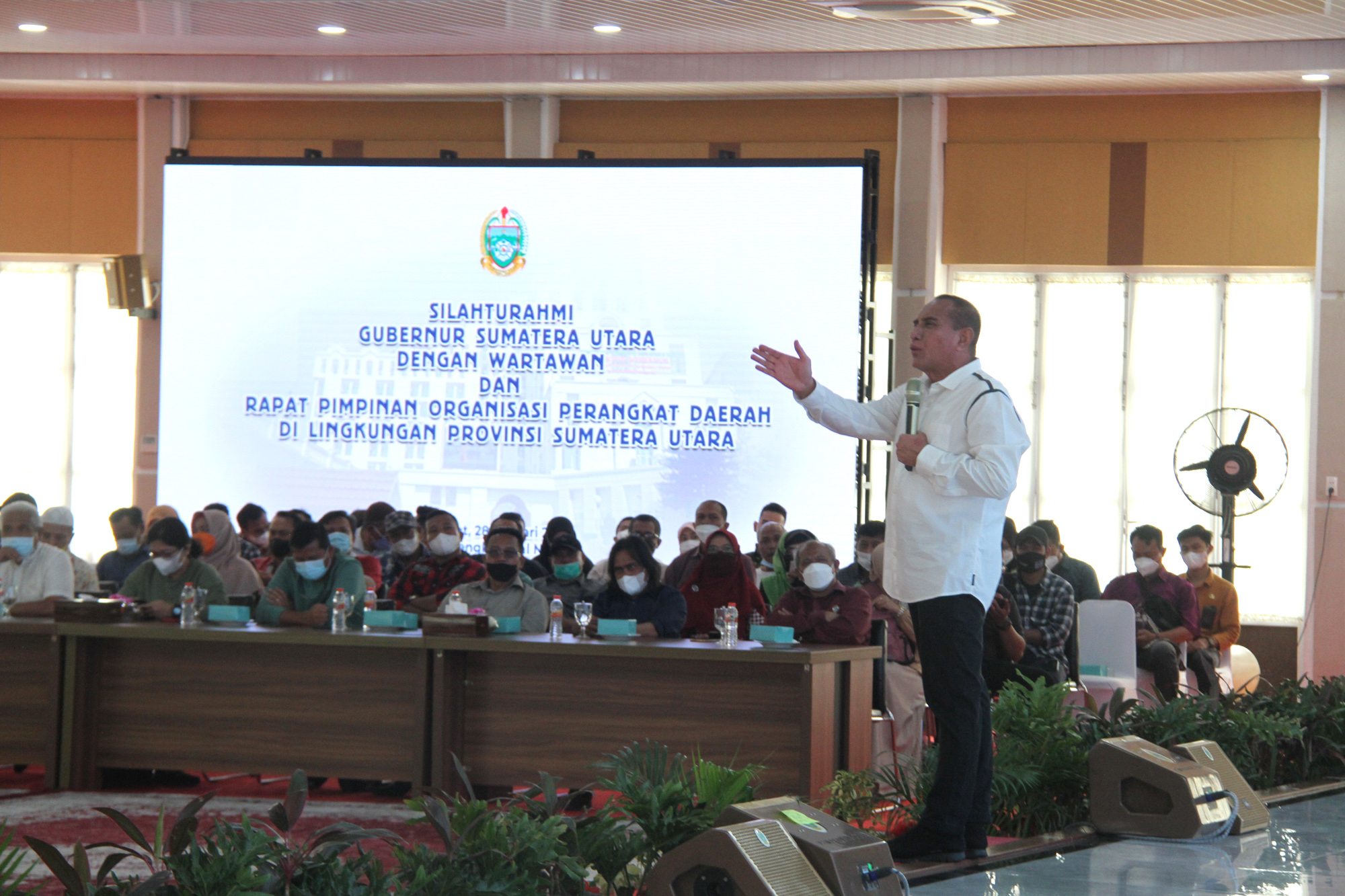 Gubsu bersama OPD dan Wartawan 4