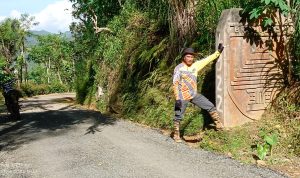Ketua Fraksi Partai Golkar DPRD Pacitan Lancur Susanto.