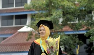 Anggun Muktyastuti, mahasiswi S2 Universitas Airlangga Asal Pacitan.