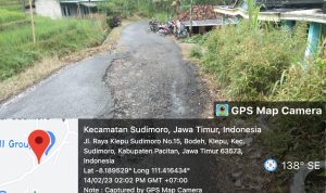 Jalan rusak di Sudimoro