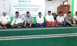 Bupati Aji dan Wabup Gagarin saat safari Ramadhan di Kecamatan Nawangan.