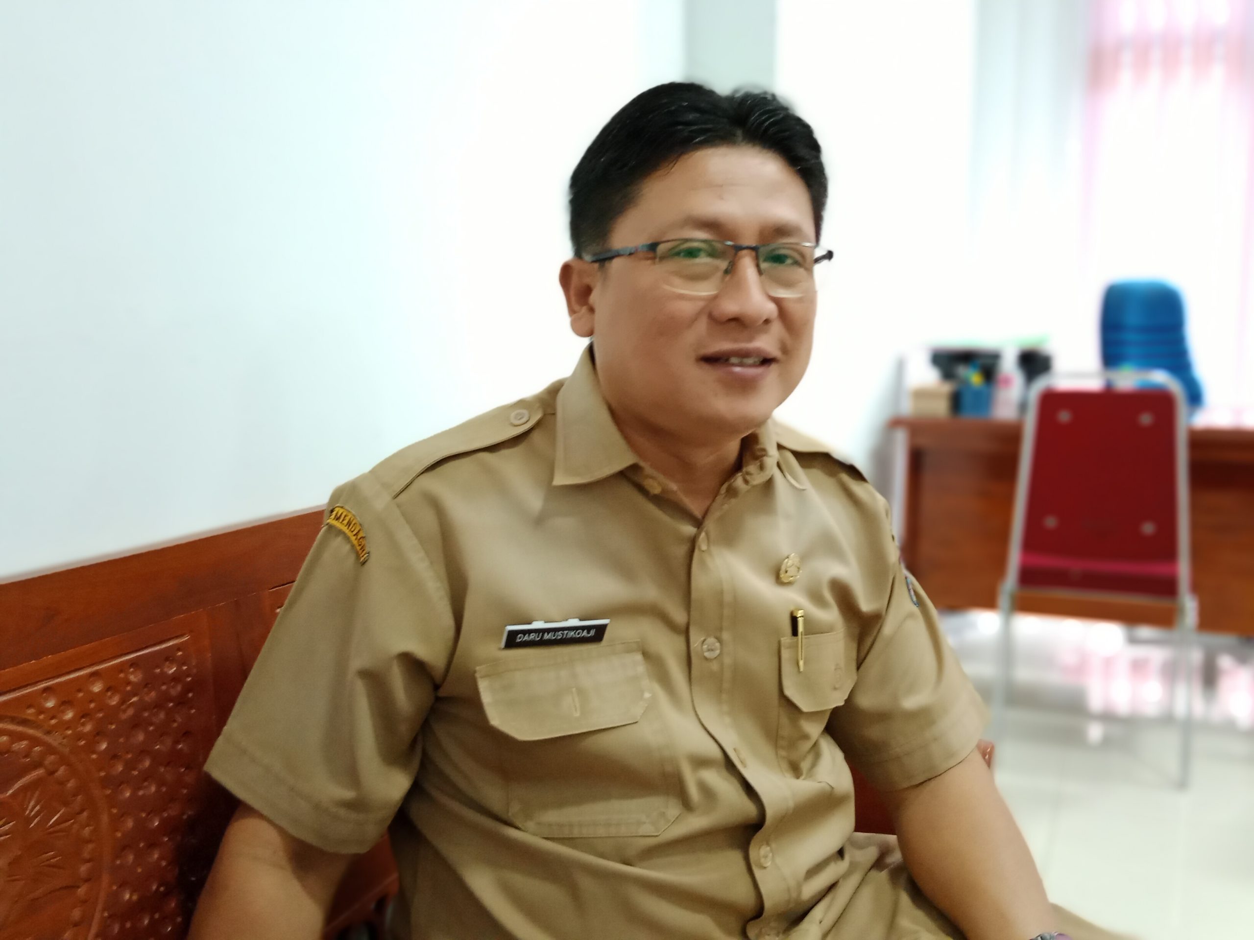 Plt Kadinkes Pacitan, dr Daru Mustikoaji.