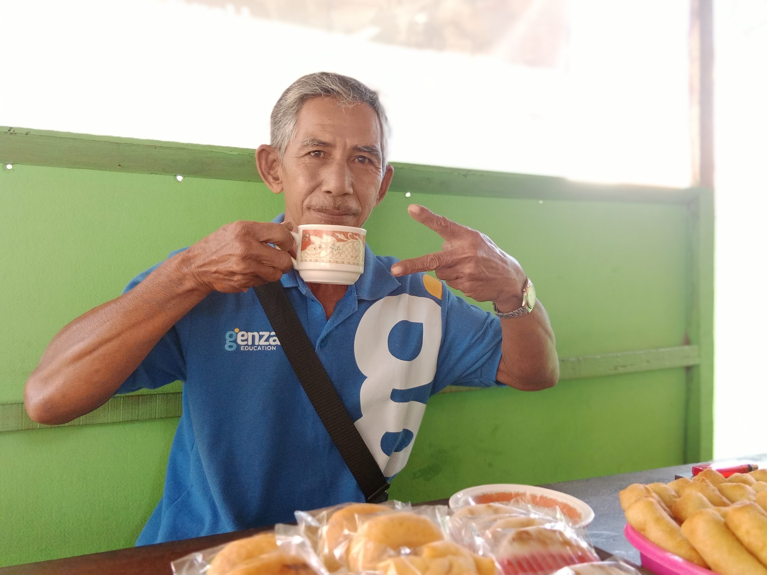 Mbah Pono, sampaikan salam dua periode buat Mas Aji.