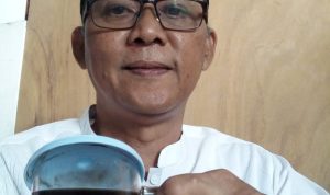Kepala Dinas Perpustakaan dan Kearsipan Daerah Pacitan, Ahmad Topan.