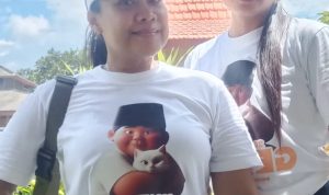 Lilik Handayani (kiri) instruktur senam aerobik kawakan di Pacitan.
