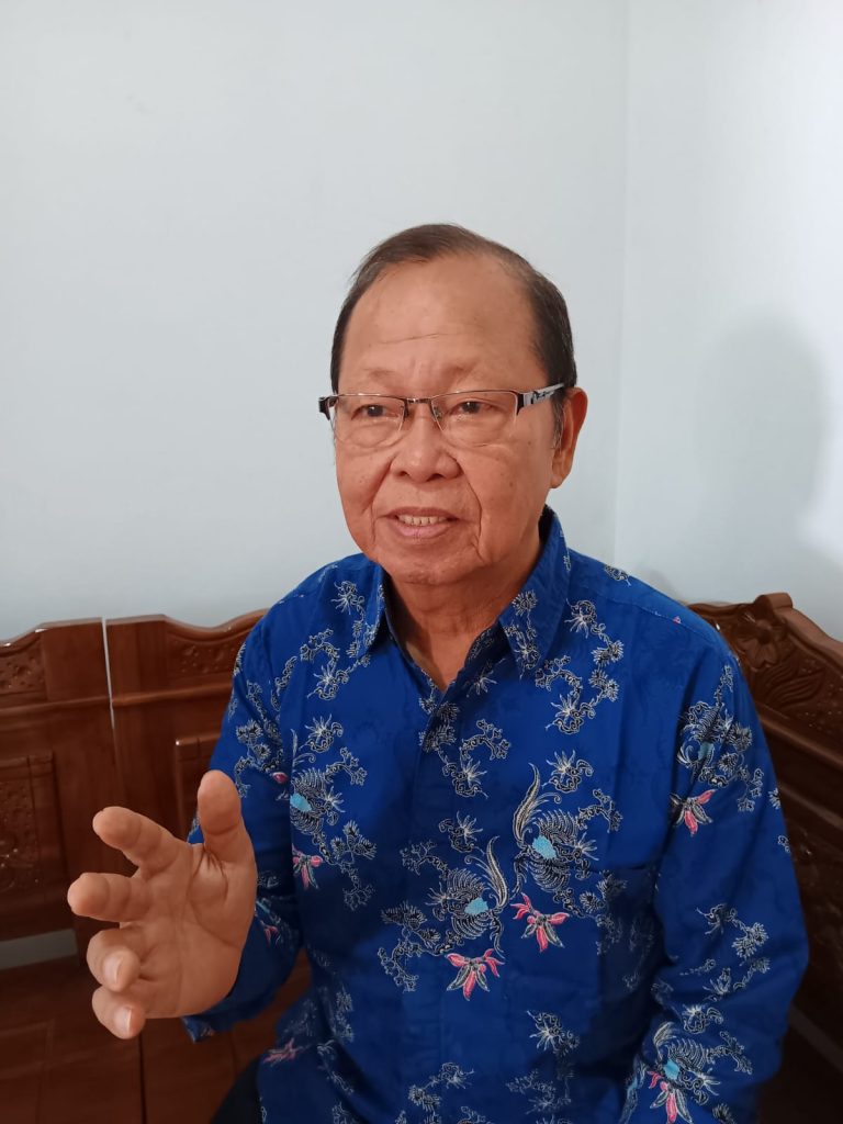Pengamat pemilu di Pacitan, Berty Stevanus