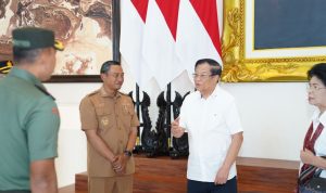 Bupati Aji saat menyambut kehadiran Ketua Dewan Pembina TKN Prabowo-Gibran, Agum Gumelar di Pendopo Pemkab Pacitan.