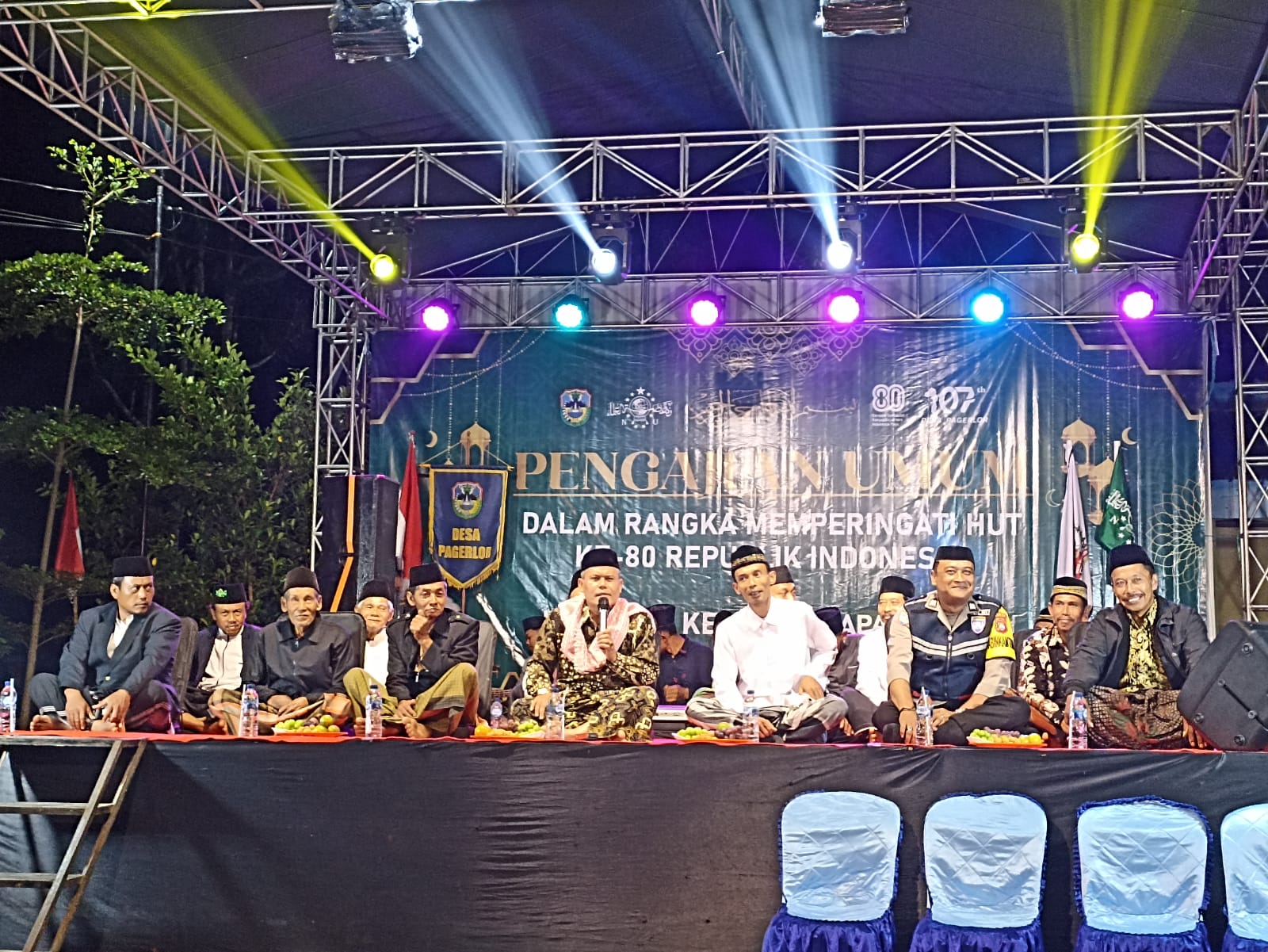 KH Mahmud disuatu acara.