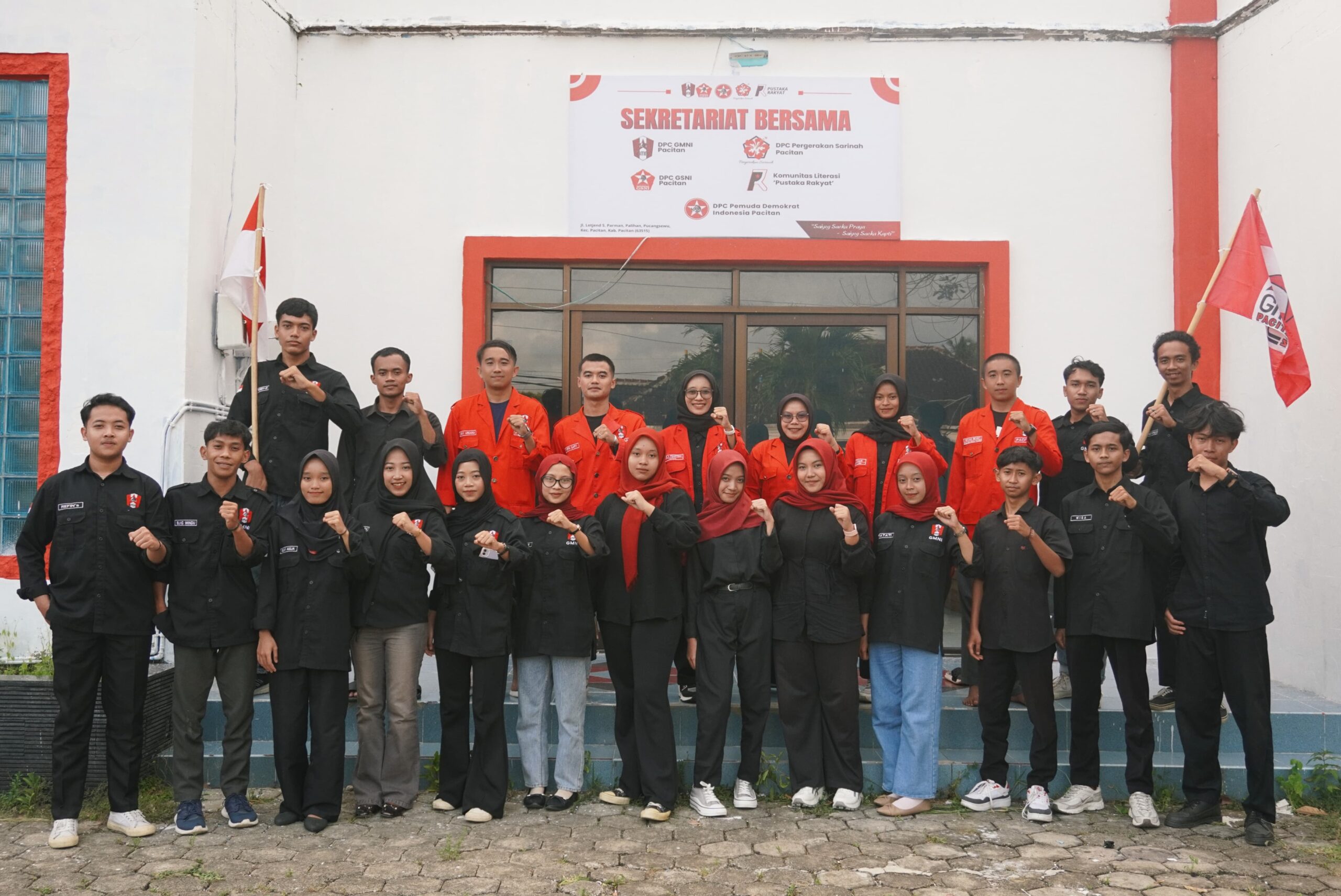Jajaran GMNI Pacitan, tegas menolak pilkada melalui DPRD.