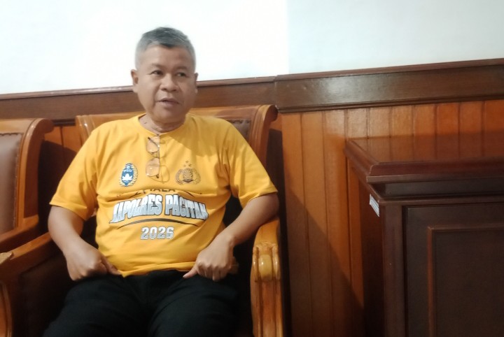 Sekda Pacitan, Dr. Ir. H. Maulana Heru Wiwoho Supadi Putro, Msi, imbau masyarakat jangan panik beriringan dengan kenaikan harga Pertamax.